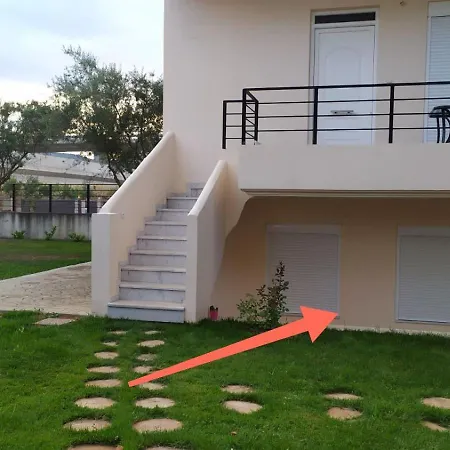 70 M From The Sea Cozy Spacious * Мелисси