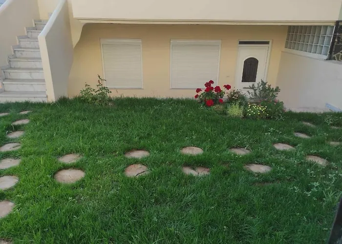 Apartamento 70 M From The Sea Cozy Spacious Melíssion